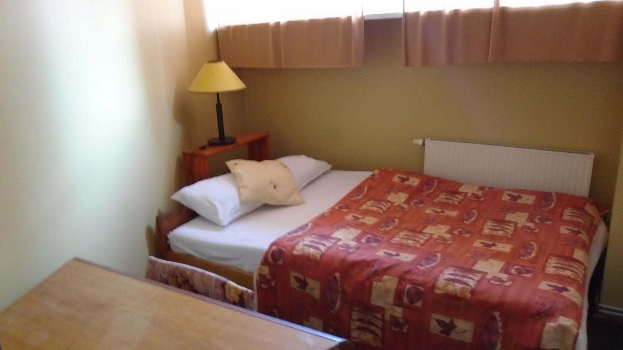 Hotel Getliin Saku Buitenkant foto