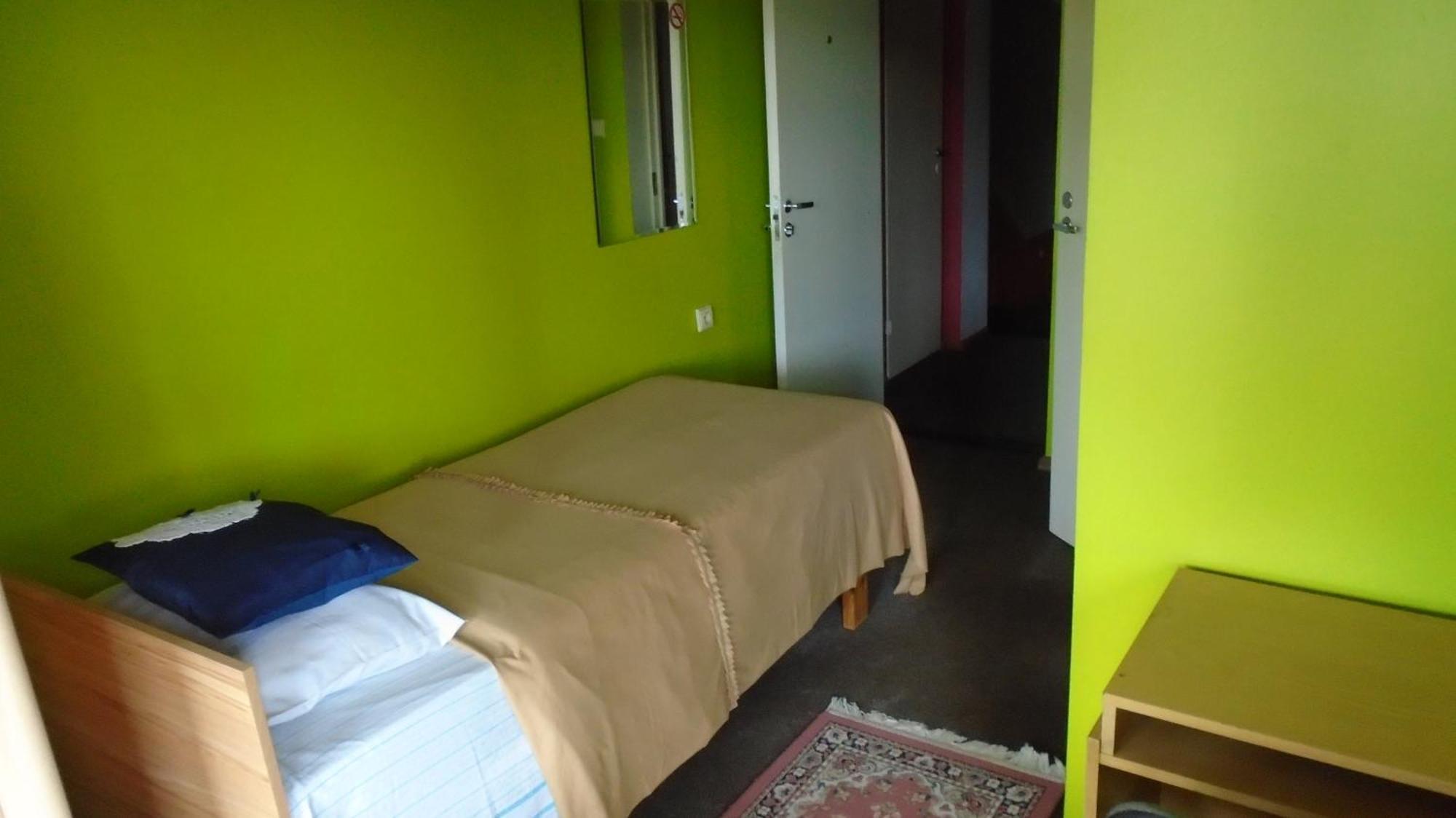 Hotel Getliin Saku Buitenkant foto