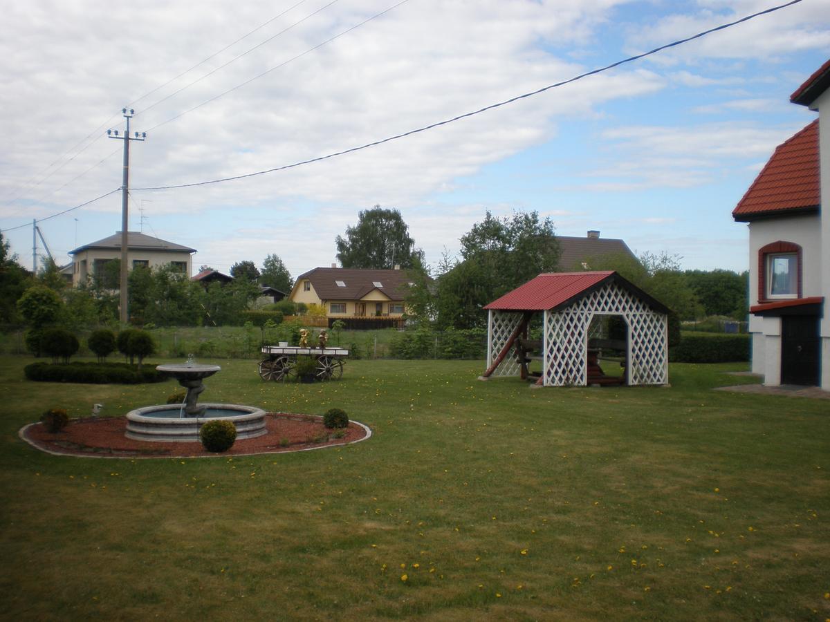 Hotel Getliin Saku Buitenkant foto