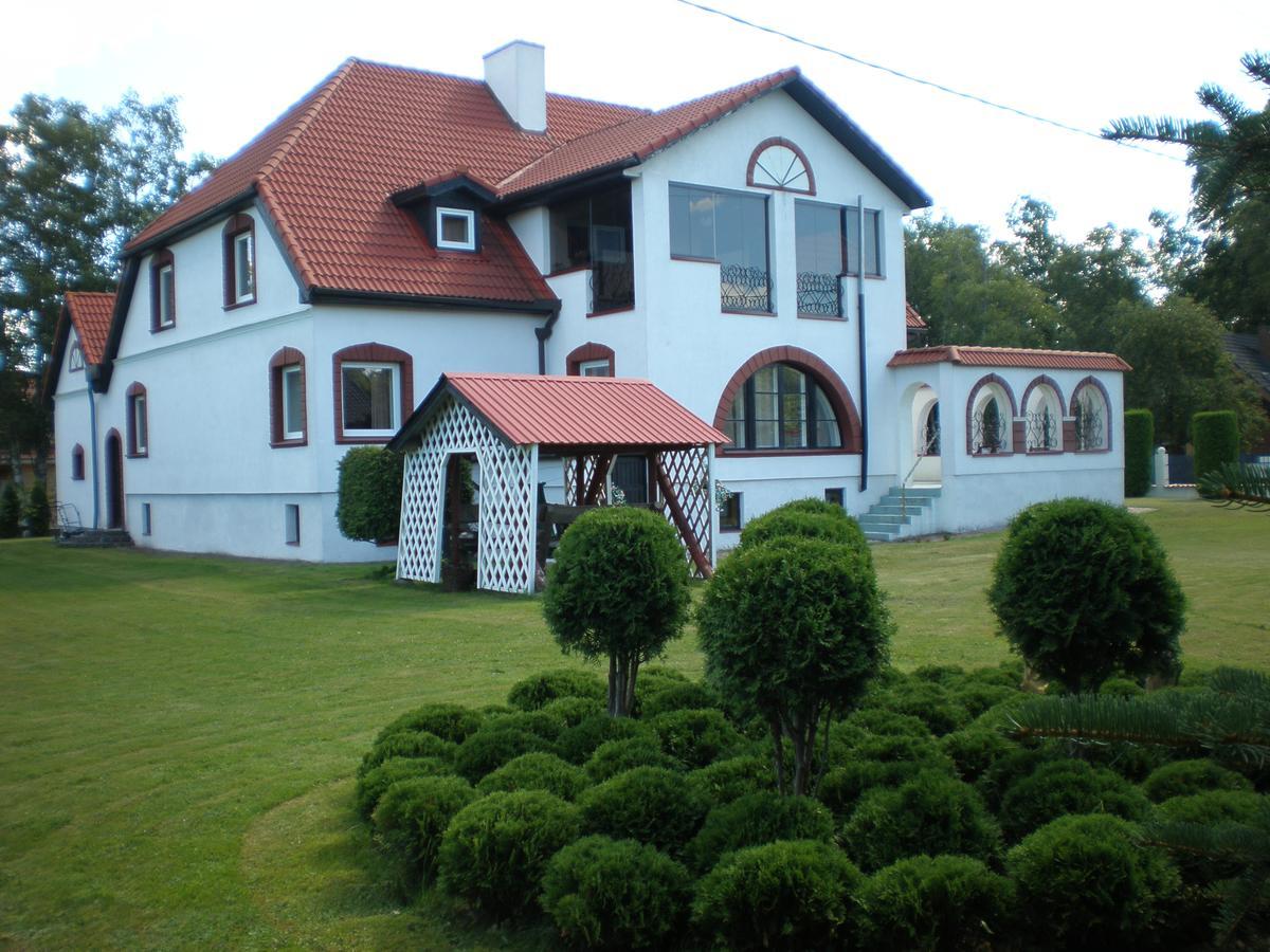 Hotel Getliin Saku Buitenkant foto